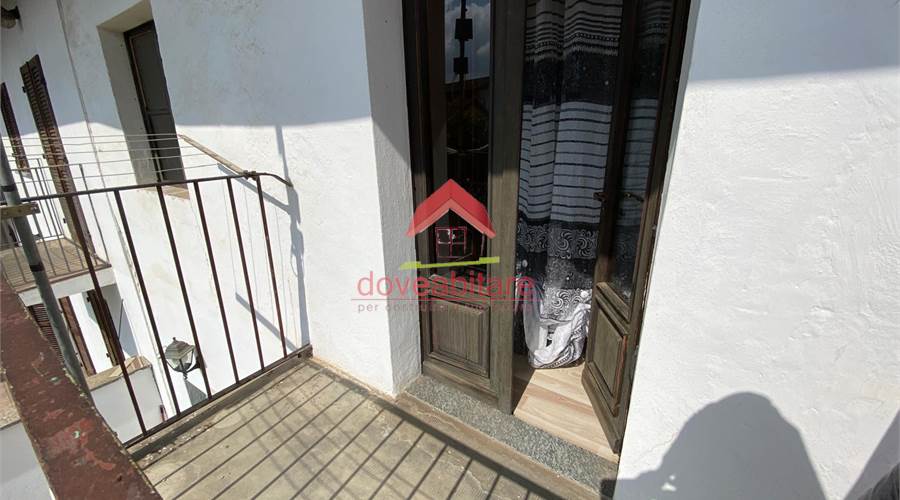 balcone primo piano